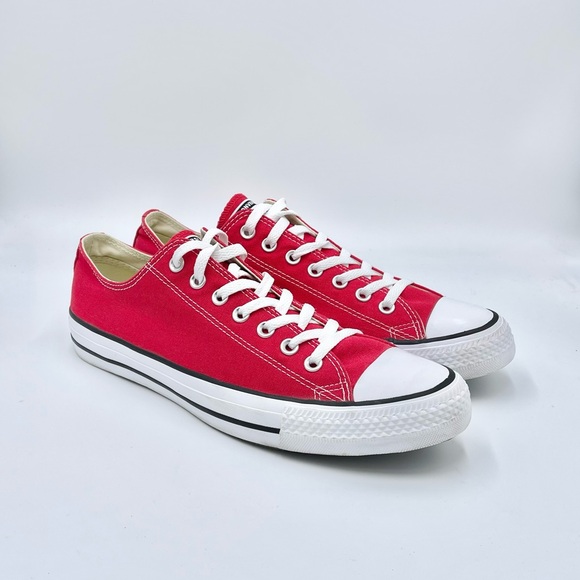 Converse Chuck Taylor All Star Low Top Classic Red Sneaker Men’s 11 Women’s 13 - Picture 1 of 11